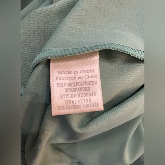 Chic Mint Green Dress by New In NWT Small - Picture 8 of 8